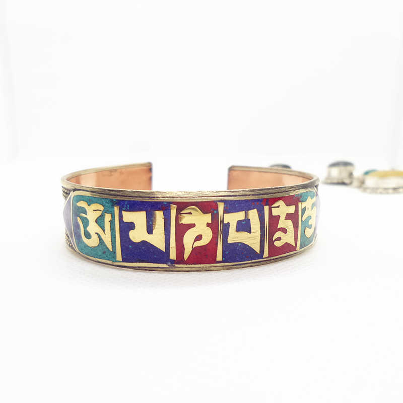 Ethnic Fashion Com - BB-193 Tibetaanse Mantra Amulet Open Manchet