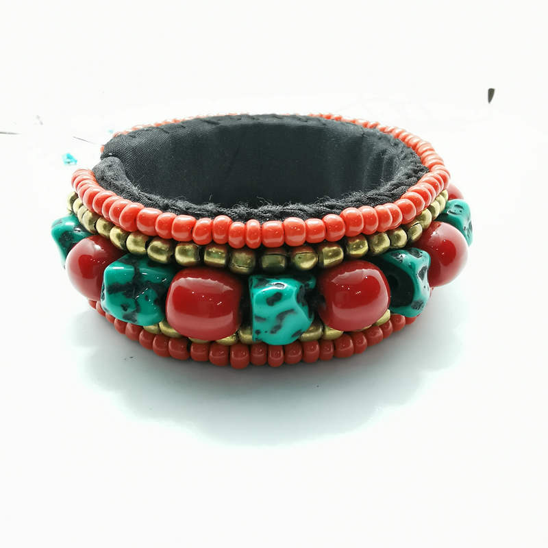 Tibetaanse handgemaakte armban - Ethnic Fashion Com recensie en prijs