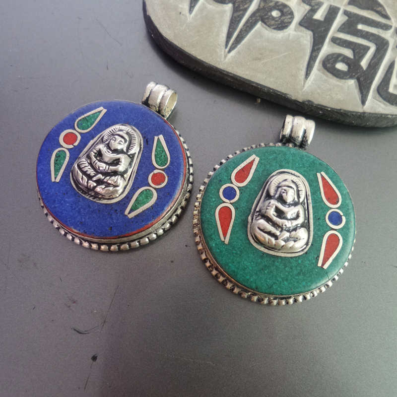 Tibetaanse Boeddha Amulet Hang - Ethnic Fashion Com recensie en prijs