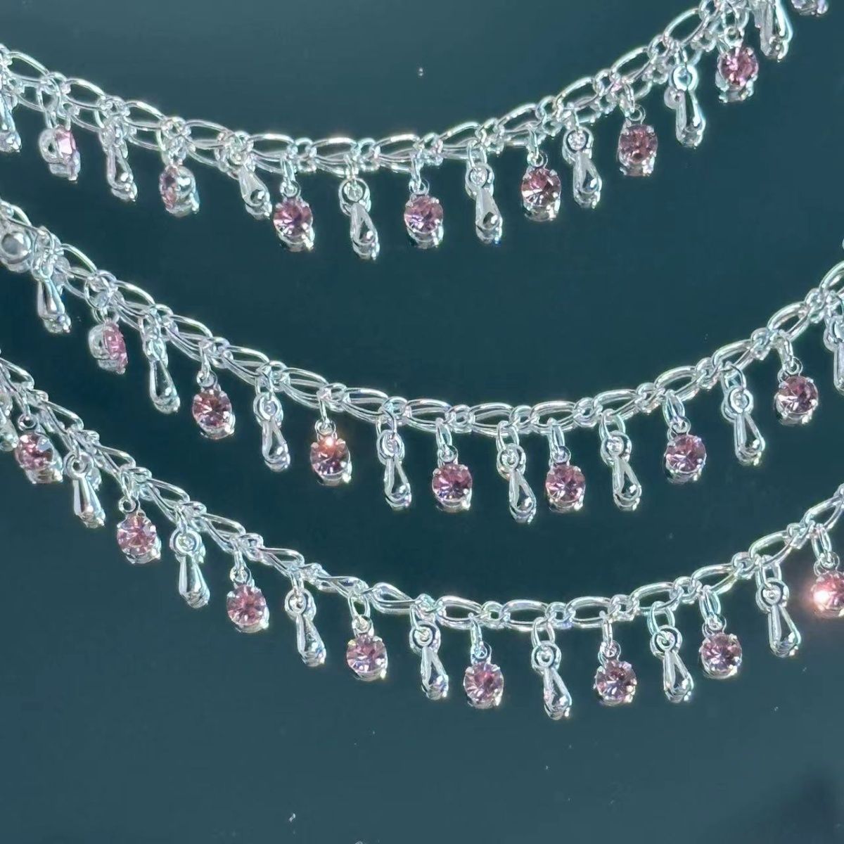 Prachtige strass druppelkettin - Ethnic Fashion Accessories recensie en prijs