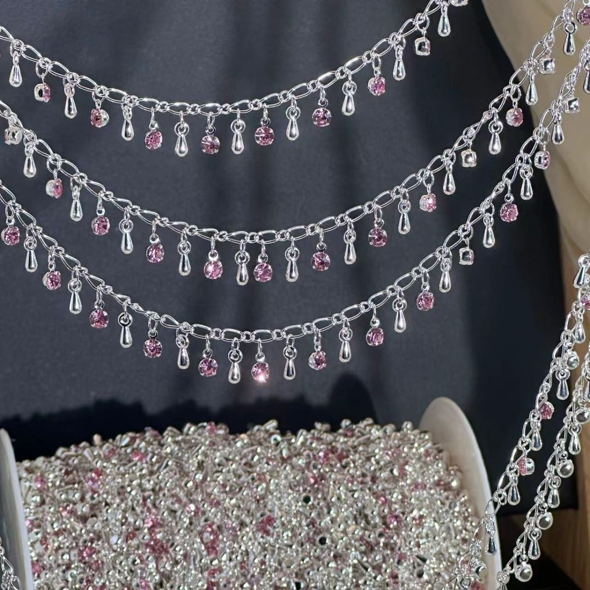 Prachtige strass druppelkettin - Ethnic Fashion Accessories recensie en prijs